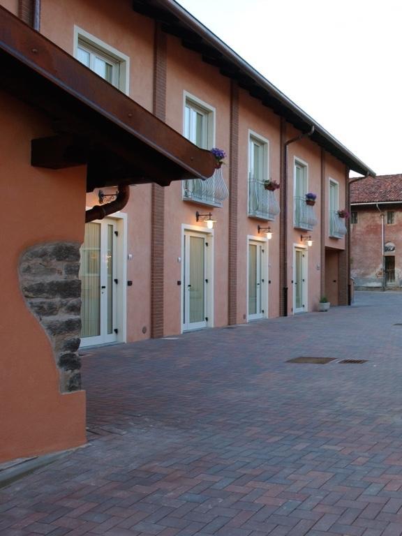 Hotel Agata Biella Exterior photo