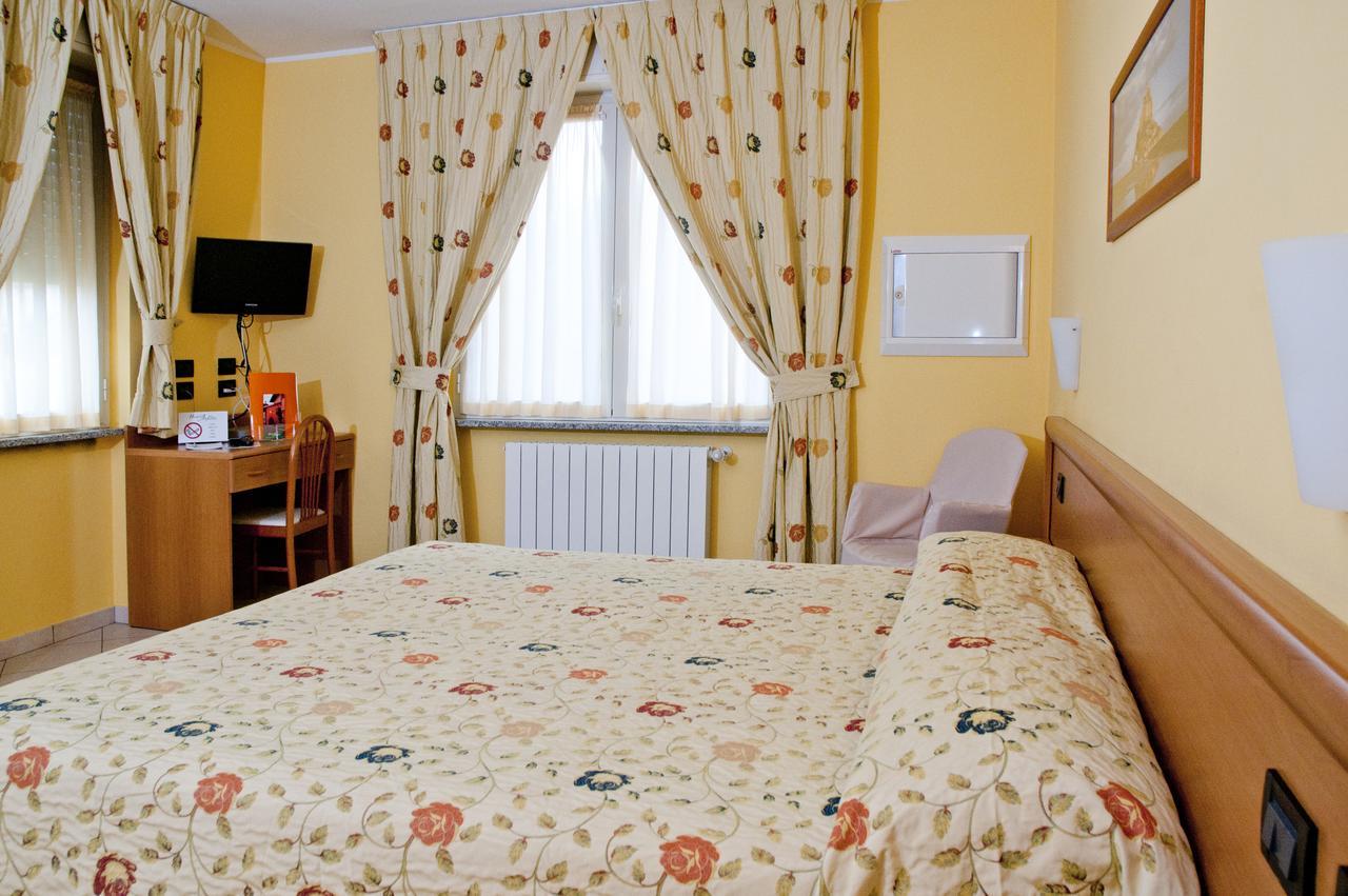 Hotel Agata Biella Exterior photo